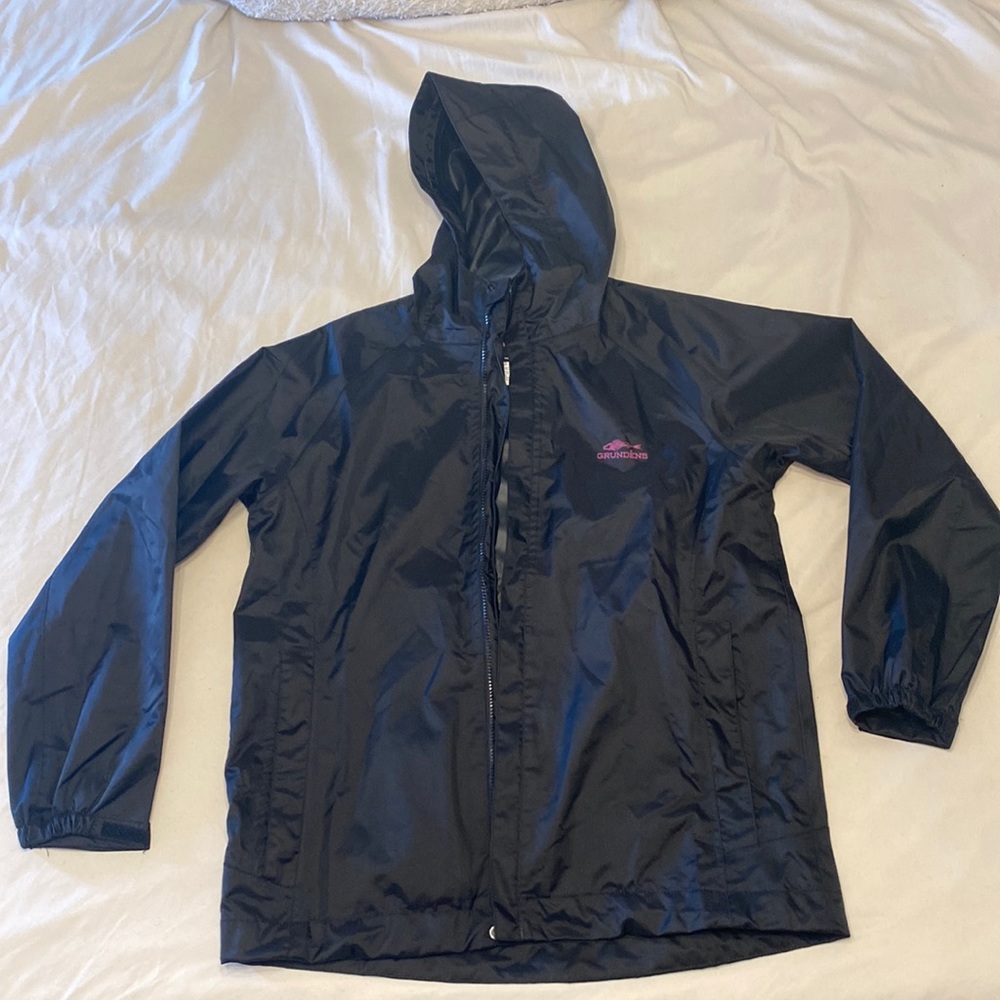 Grundens womens rain coat